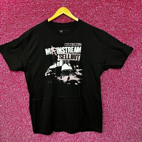 Machine Gun Kelly Main street Sell Out Music Tee 2X - Picture 1 of 4